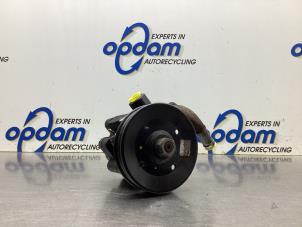 Używane Pompa wspomagania kierownicy Chevrolet Matiz (M200) 0.8 Cena € 60,00 Procedura marży oferowane przez Gebr Opdam B.V.