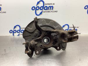 Gebruikte Fusee links-voor Audi A3 Sportback (8VA/8VF) 1.4 16V g-tron Prijs € 100,00 Margeregeling aangeboden door Gebr Opdam B.V.