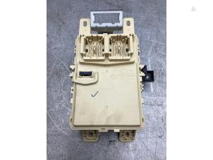 Begagnade Säkringsbox Kia Rio IV (YB) 1.0i T-GDi 100 12V Pris € 75,00 Marginaltabell erbjuds av Gebr Opdam B.V.