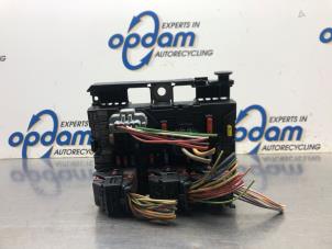 Gebruikte Zekeringkast Peugeot 307 (3A/C/D) 1.6 16V Prijs € 225,00 Margeregeling aangeboden door Gebr Opdam B.V.