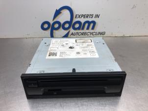 Begagnade Kontrollenhet, multimedia Volkswagen Polo VI (AW1) 1.0 12V BlueMotion Technology Pris € 300,00 Marginaltabell erbjuds av Gebr Opdam B.V.