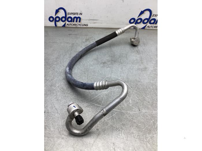 Luftkonditioneringsledning från en Audi A6 (C7) 2.0 T FSI 16V 2014