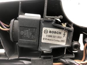 Gebruikte Bobine Volkswagen Polo IV (9N1/2/3) 1.4 16V 75 Prijs € 50,00 Margeregeling aangeboden door Gebr Opdam B.V.