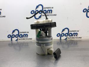 Begagnade Bensinpump Dacia Logan MCV (KS) 1.6 16V Pris € 50,00 Marginaltabell erbjuds av Gebr Opdam B.V.