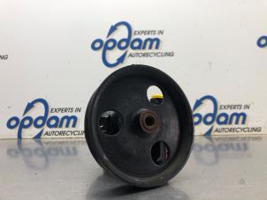 Begagnade Servostyrningspump Dacia Logan MCV (KS) 1.6 16V Pris € 40,00 Marginaltabell erbjuds av Gebr Opdam B.V.