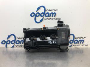 Gebruikte Kleppendeksel Mitsubishi Space Star (A0) 1.0 12V Prijs € 70,00 Margeregeling aangeboden door Gebr Opdam B.V.