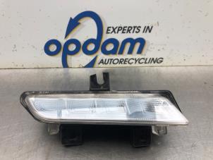 Begagnade Dagsljus höger Renault Clio IV Estate/Grandtour (7R) 1.5 Energy dCi 90 FAP Pris € 40,00 Marginaltabell erbjuds av Gebr Opdam B.V.