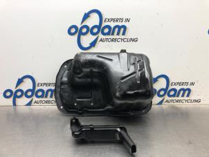 Gebruikte Carterpan Mitsubishi Space Star (A0) 1.0 12V Prijs € 70,00 Margeregeling aangeboden door Gebr Opdam B.V.