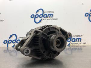 Gebruikte Dynamo Opel Astra F (53/54/58/59) 1.6i 16V Prijs € 35,00 Margeregeling aangeboden door Gebr Opdam B.V.