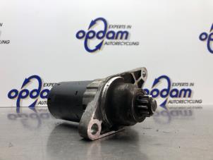 Używane Rozrusznik Volkswagen Golf V (1K1) 1.6 FSI 16V Cena € 40,00 Procedura marży oferowane przez Gebr Opdam B.V.