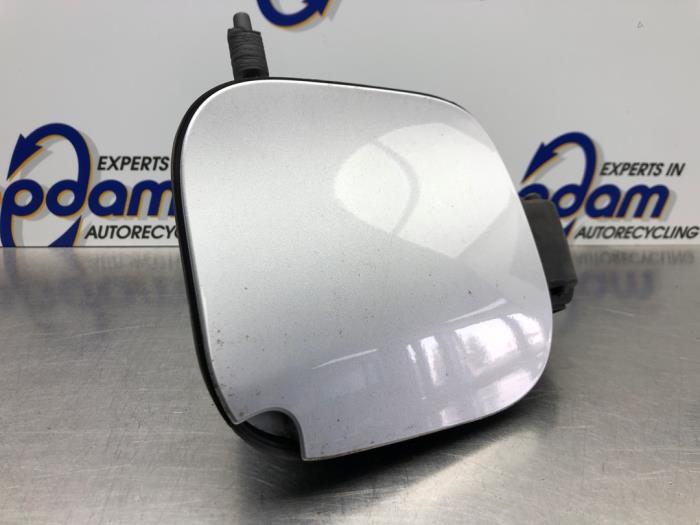 Tank Klep van een Renault Captur (2R) 0.9 Energy TCE 12V 2016