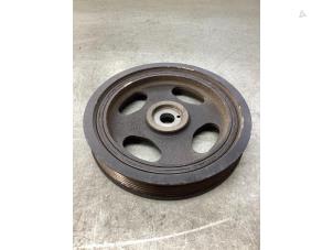 Gebruikte Krukas Poelie Mitsubishi Space Star (A0) 1.2 12V Prijs € 40,00 Margeregeling aangeboden door Gebr Opdam B.V.