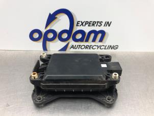 Gebruikte Sensor ACC (afstand) Citroen C4 Grand Picasso (3A) 1.6 HDiF 115 Prijs € 400,00 Margeregeling aangeboden door Gebr Opdam B.V.