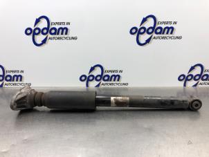 Begagnade Stötdämpare, höger bak Mini Countryman (F60) 1.5 12V One Pris € 50,00 Marginaltabell erbjuds av Gebr Opdam B.V.