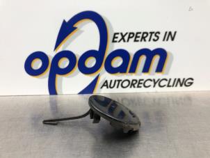 Begagnade Skydd, främre dragögla Volkswagen Polo V (6R) 1.2 TDI 12V BlueMotion Pris € 30,00 Marginaltabell erbjuds av Gebr Opdam B.V.