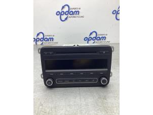 Używane Radioodtwarzacz CD Skoda Fabia II Combi 1.2 TDI 12V Greenline Cena € 50,00 Procedura marży oferowane przez Gebr Opdam B.V.