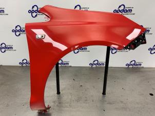 Gebruikte Scherm rechts-voor Opel Corsa D 1.4 16V Twinport Prijs € 125,00 Margeregeling aangeboden door Gebr Opdam B.V.