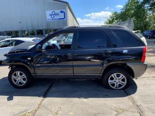 Gebruikte Differentieel achter Kia Sportage (JE) 2.7 V6 24V 4x4 Prijs € 350,00 Margeregeling aangeboden door Gebr Opdam B.V.