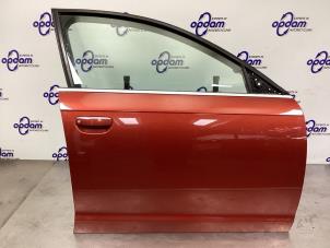 Begagnade Framdörr, 4-dörrars, höger Audi A6 Avant (C6) 2.7 TDI V6 24V Pris € 150,00 Marginaltabell erbjuds av Gebr Opdam B.V.