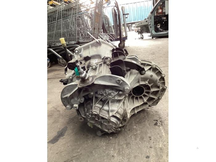 Växellåda från en Nissan NV 300 1.6 dCi 95 2019