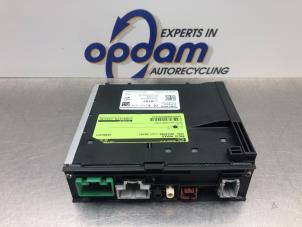 Gebruikte Radio module Opel Insignia Sports Tourer 1.4 Turbo 16V Ecotec Prijs € 150,00 Margeregeling aangeboden door Gebr Opdam B.V.