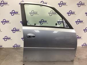 Begagnade Framdörr, 4-dörrars, höger Opel Meriva 1.6 16V Pris € 75,00 Marginaltabell erbjuds av Gebr Opdam B.V.