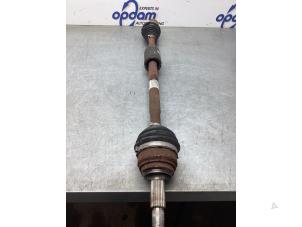 Begagnade Drivaxel, höger fram Ford Fiesta 7 1.0 EcoBoost 12V 100 Pris € 125,00 Marginaltabell erbjuds av Gebr Opdam B.V.