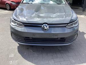 Gebruikte Voorbumper Volkswagen Golf VIII (CD1) 1.0 eTSI 12V Prijs € 400,00 Margeregeling aangeboden door Gebr Opdam B.V.