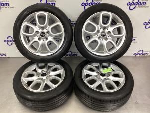 Gebruikte Sportvelgen Set Mini Mini (F55) 1.5 12V Cooper Prijs € 475,00 Margeregeling aangeboden door Gebr Opdam B.V.