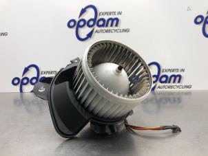 Gebruikte Chaufage Ventilatiemotor Fiat Fiorino (225) 1.3 JTD 16V Multijet Prijs € 50,00 Margeregeling aangeboden door Gebr Opdam B.V.