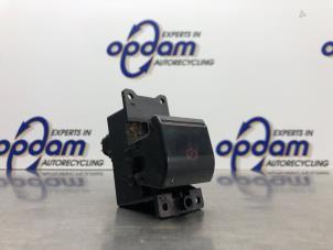 Gebruikte Handrem schakelaar Ford Focus C-Max 1.8 16V Prijs € 35,00 Margeregeling aangeboden door Gebr Opdam B.V.