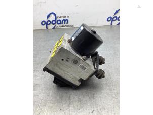 Gebruikte ABS Pomp Volkswagen Passat Variant (3C5) 1.4 TSI 16V Prijs € 125,00 Margeregeling aangeboden door Gebr Opdam B.V.