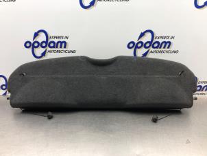 Begagnade Hatthylla BMW Mini One/Cooper (R50) 1.6 16V Cooper Pris € 35,00 Marginaltabell erbjuds av Gebr Opdam B.V.