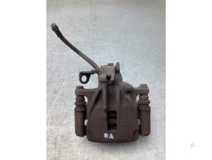 Gebruikte Remklauw (Tang) rechts-achter Nissan NV 300 1.6 dCi 95 Prijs € 108,90 Inclusief btw aangeboden door Gebr Opdam B.V.