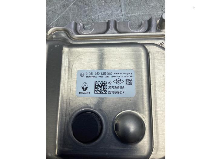 AdBlue-dator från en Nissan NV 300 1.6 dCi 95 2019