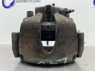 Używane Zacisk hamulcowy lewy przód Honda Accord (CL/CN) 2.0 i-VTEC 16V Cena € 50,00 Procedura marży oferowane przez Gebr Opdam B.V.