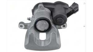 Nya Bakre bromsok, höger Renault Scenic Pris € 120,94 Inklusive moms erbjuds av Gebr Opdam B.V.