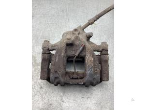 Gebruikte Remklauw (Tang) links-achter Volkswagen Crafter 2.0 TDI 16V Prijs € 60,50 Inclusief btw aangeboden door Gebr Opdam B.V.