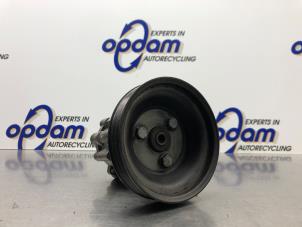 Begagnade Servostyrningspump Alfa Romeo GT (937) 2.0 JTS 16V Pris € 50,00 Marginaltabell erbjuds av Gebr Opdam B.V.