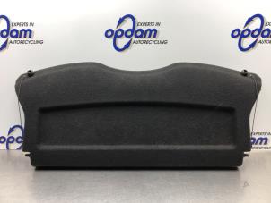 Gebruikte Hoedenplank Ford Fiesta 5 (JD/JH) 1.3 Prijs € 50,00 Margeregeling aangeboden door Gebr Opdam B.V.