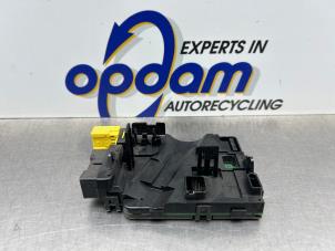 Begagnade Rattstångmodul Volkswagen Caddy III (2KA,2KH,2CA,2CH) 2.0 SDI Pris € 50,00 Marginaltabell erbjuds av Gebr Opdam B.V.