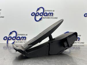 Gebruikte Gaspedaal Mini Mini (R56) 1.6 16V Cooper Prijs € 50,00 Margeregeling aangeboden door Gebr Opdam B.V.