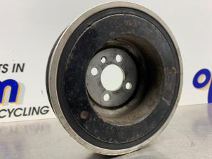 Begagnade Remskiva, vevaxel Audi A4 Avant (B7) 2.0 20V Pris € 25,00 Marginaltabell erbjuds av Gebr Opdam B.V.