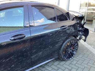 Begagnade Bakdörr, 4-dörrars, vänster Mercedes C-Klasse AMG (W205) C-43 AMG 3.0 V6 24V Turbo 4-Matic Pris € 600,00 Marginaltabell erbjuds av Gebr Opdam B.V.