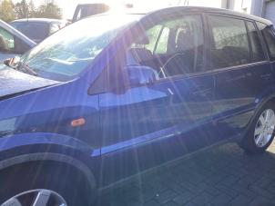 Używane Drzwi lewe przednie wersja 4-drzwiowa Ford Fusion 1.4 16V Cena € 100,00 Procedura marży oferowane przez Gebr Opdam B.V.