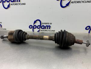 Gebruikte Steekas links-voor Ford Focus 2 1.6 TDCi 16V 90 Prijs € 50,00 Margeregeling aangeboden door Gebr Opdam B.V.