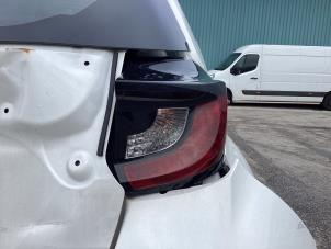Używane Tylne swiatlo pozycyjne prawe Toyota Yaris IV (P21/PA1/PH1) 1.5 12V Hybrid 115 Cena € 175,00 Procedura marży oferowane przez Gebr Opdam B.V.