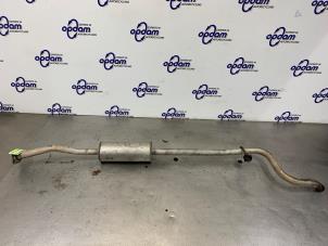 Gebruikte Uitlaat Middendemper Citroen C2 (JM) 1.6 16V VTR Prijs € 40,00 Margeregeling aangeboden door Gebr Opdam B.V.