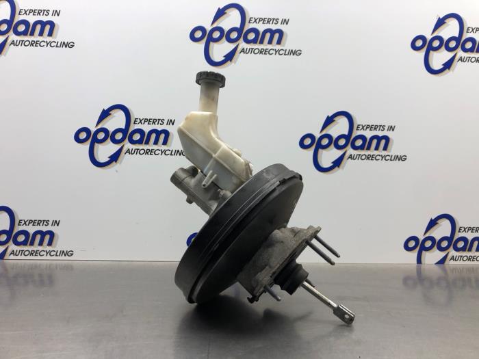 Bromsservo från en Renault Clio III Estate/Grandtour (KR) 1.2 16V TCE 100 2008