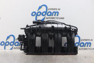 Nieuwe Inlaatspruitstuk Audi A4 Prijs € 151,19 Inclusief btw aangeboden door Gebr Opdam B.V.